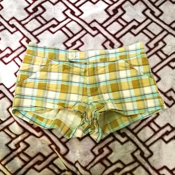 00 MARIPOSA Chequered Short Shorts - Picture 1 of 5
